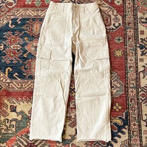 Hollister Women’s Khaki Beige Ultra High Rise Cargo Pants Small Great Condition!